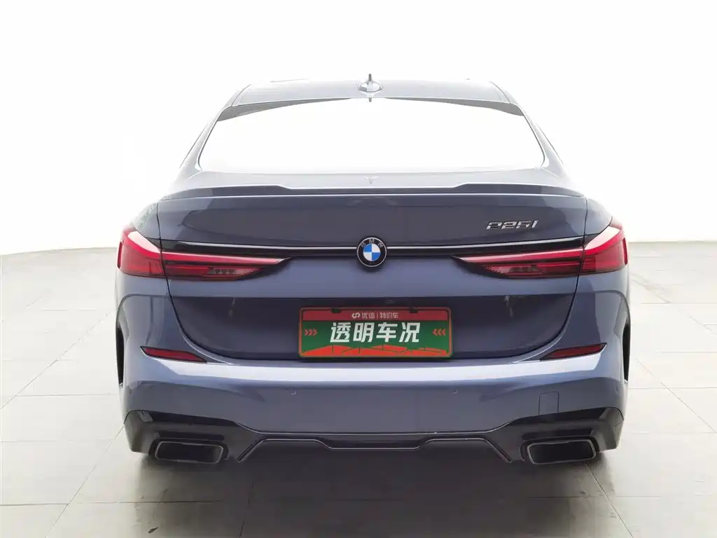 BMW 2 Series (Import) 2023 225i 4-Door Coupe M Sport Shadowline Package фото 4