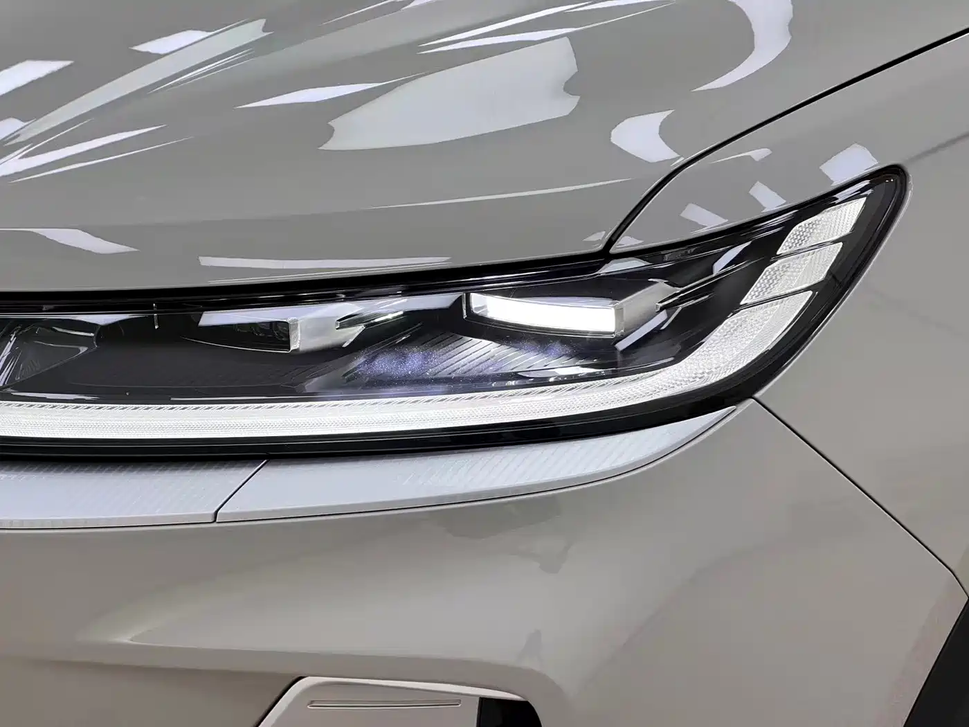 Haval Xiaolong MAX 2025 2025 Hi4 165 Ultra Smart Drive Edition