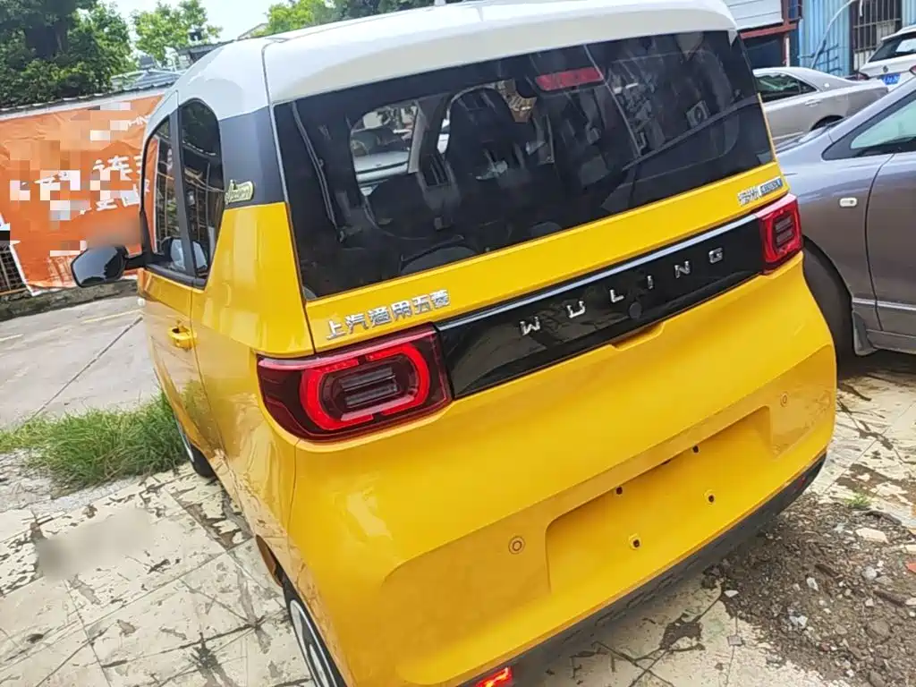 Фото 5 - Wuling Motors Hongguang MINIEV