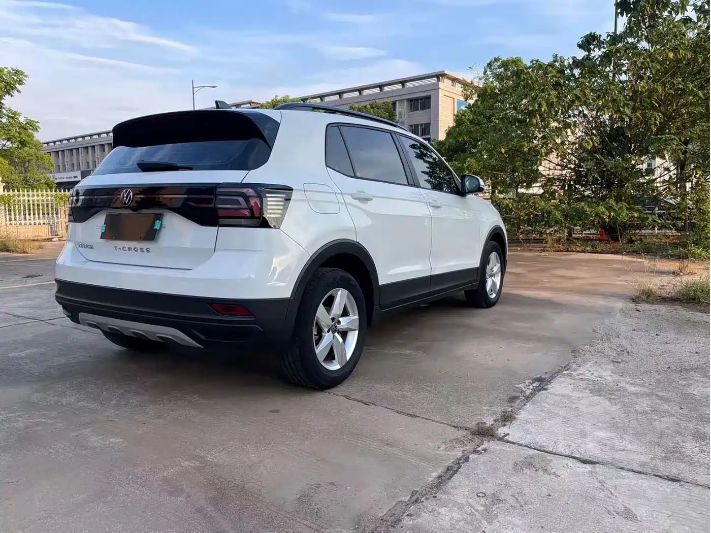 Volkswagen T-Cross 2023 Facelift 1.5L Automatic Trend Edition фото 5