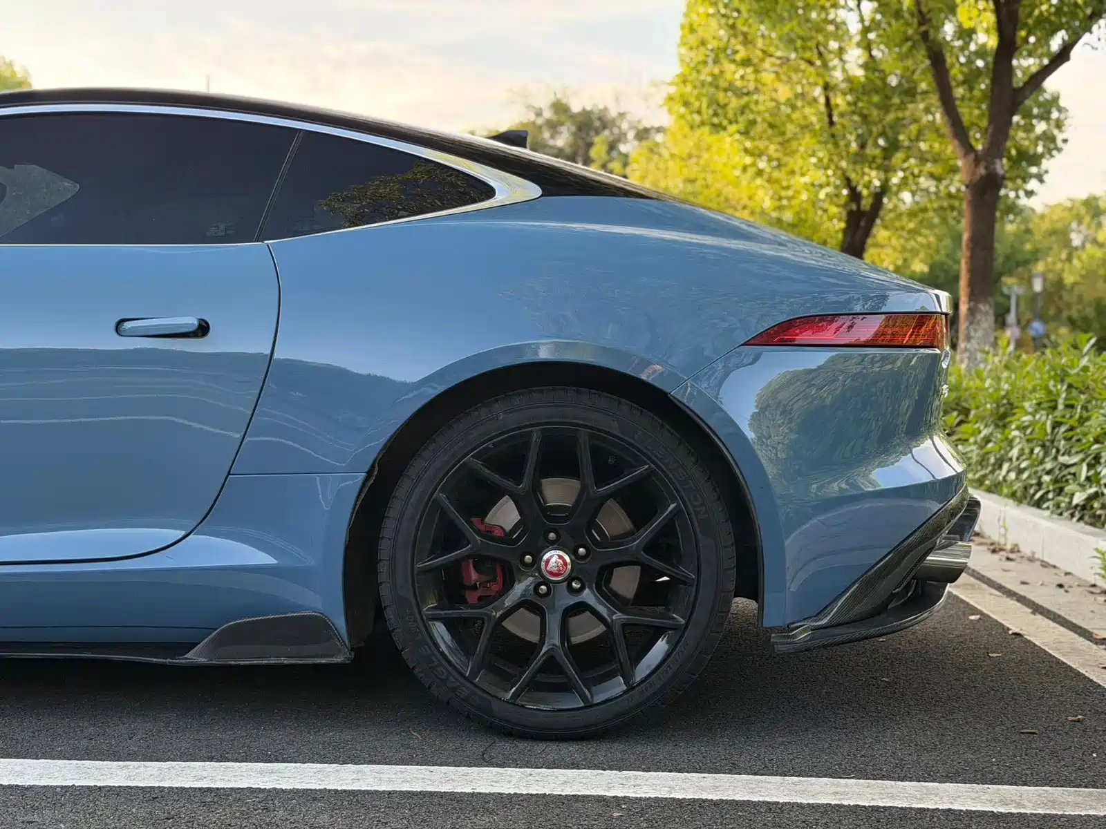 Фото 6 - Jaguar F-TYPE