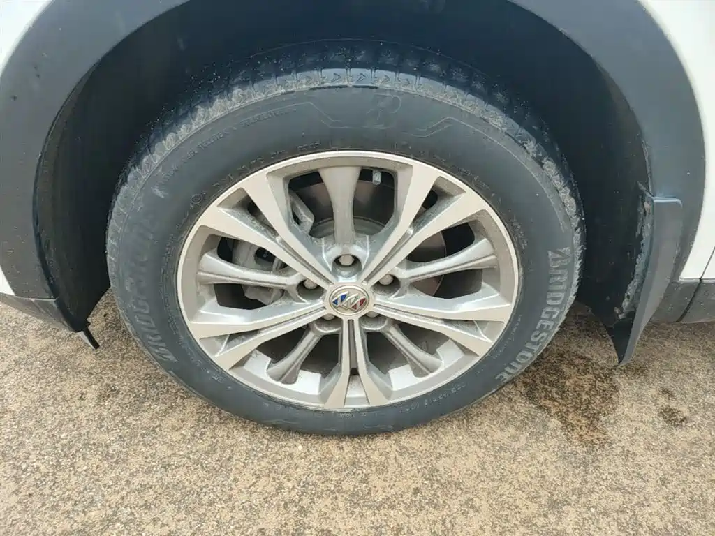 Buick Envision Plus 2023 Enclave Plus 652T 5-Seater AWD Luxury фото 23