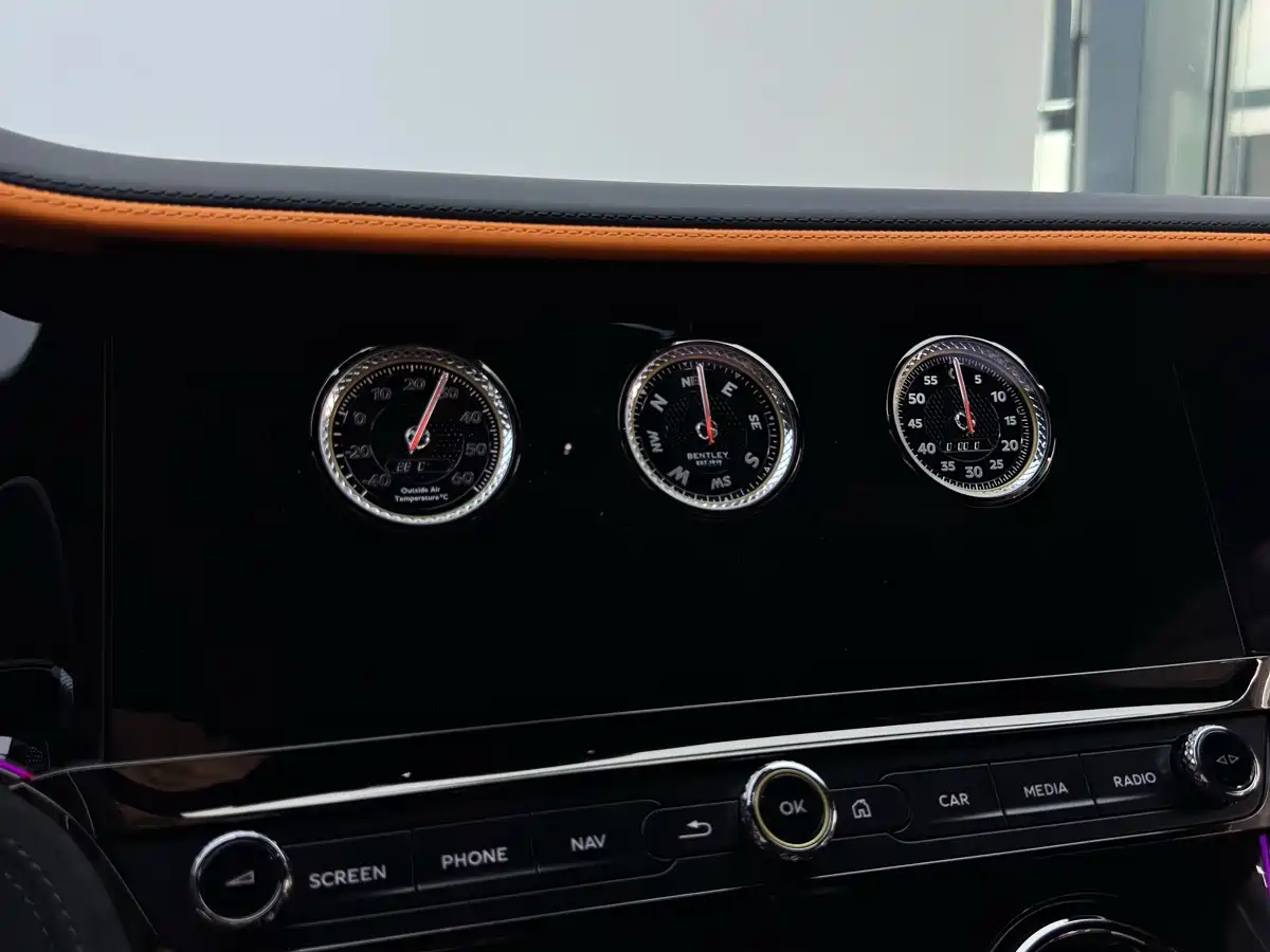 Bentley Continental Plug-in Hybrid 2025 2025 GT Ultimate Edition