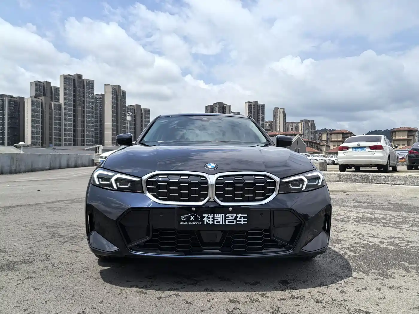 BMW 3 Series 2026 325Li M Sport Package фото 3