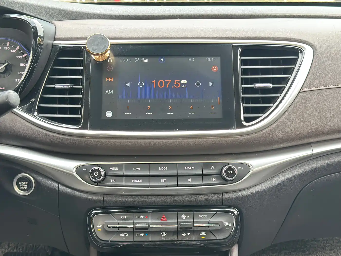 GAC Trumpchi Trumpchi GA4 2018 2018 200T Automatic Exclusive