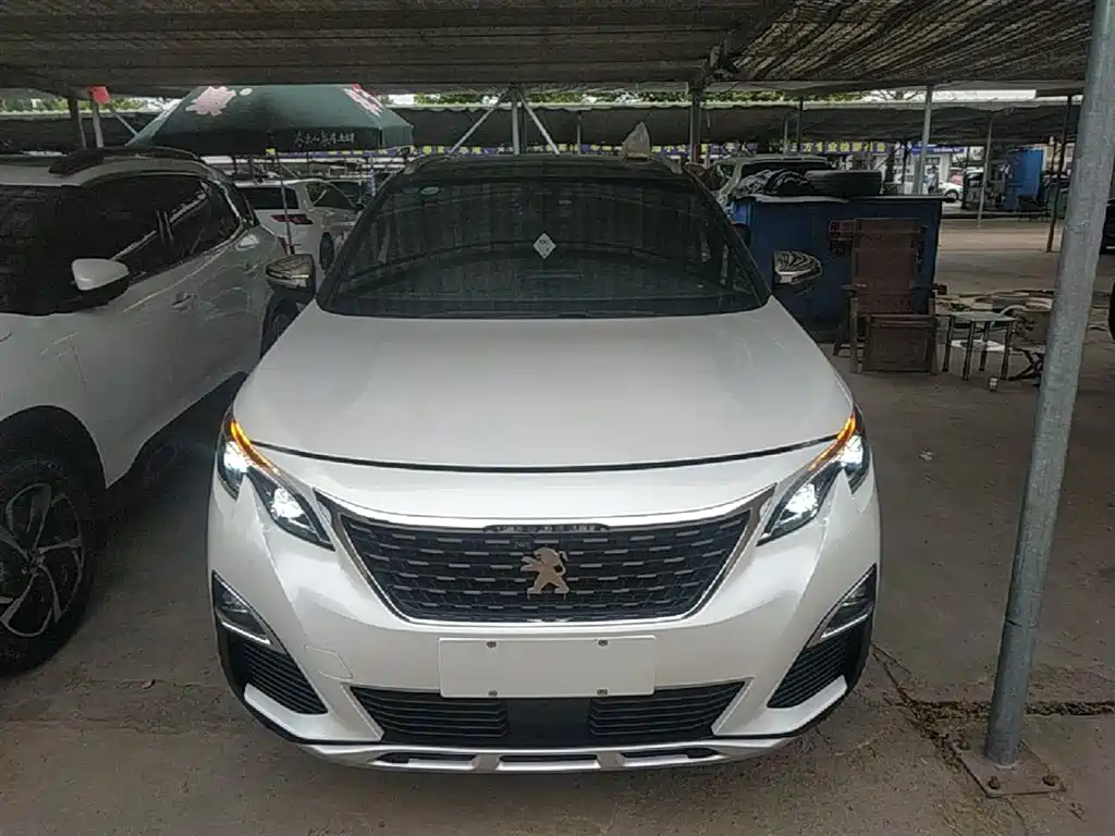 Peugeot 5008 2017 380THP 7-Seater Luxury GT Edition фото 3