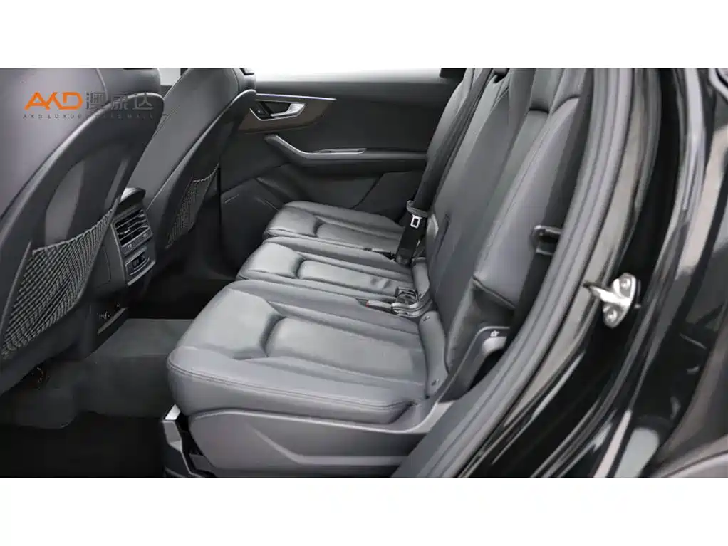 Audi Q7 2023 45 TFSI quattro S line Sport фото 7
