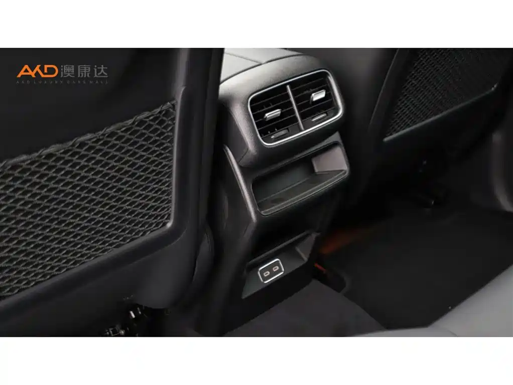 Mercedes-Benz GLE Coupe 2024 GLE 350 4MATIC Coupe SUV Fashion фото 9