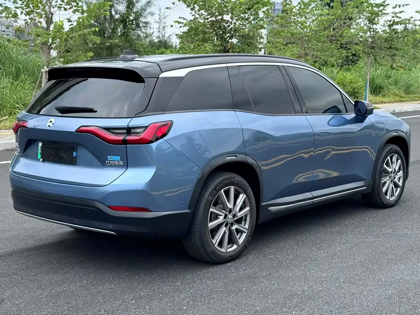 NIO ES8 2019 2018 355KM Base Model 7-Seater Version