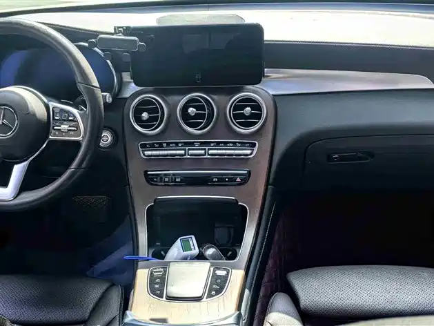 Mercedes-Benz GLC 2021 GLC 300 L 4MATIC Sporty фото 7
