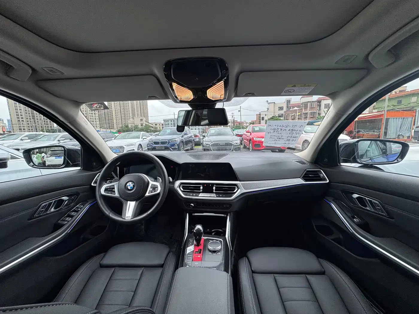 BMW 3 Series 2020 330i M Sport Blackout Package фото 15