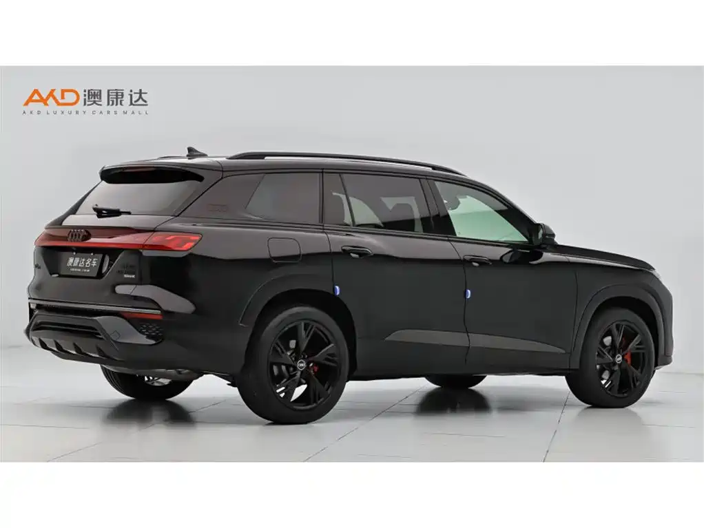 Audi Q6 2024 45 TFSI quattro Black Warrior Edition 6-seater фото 3