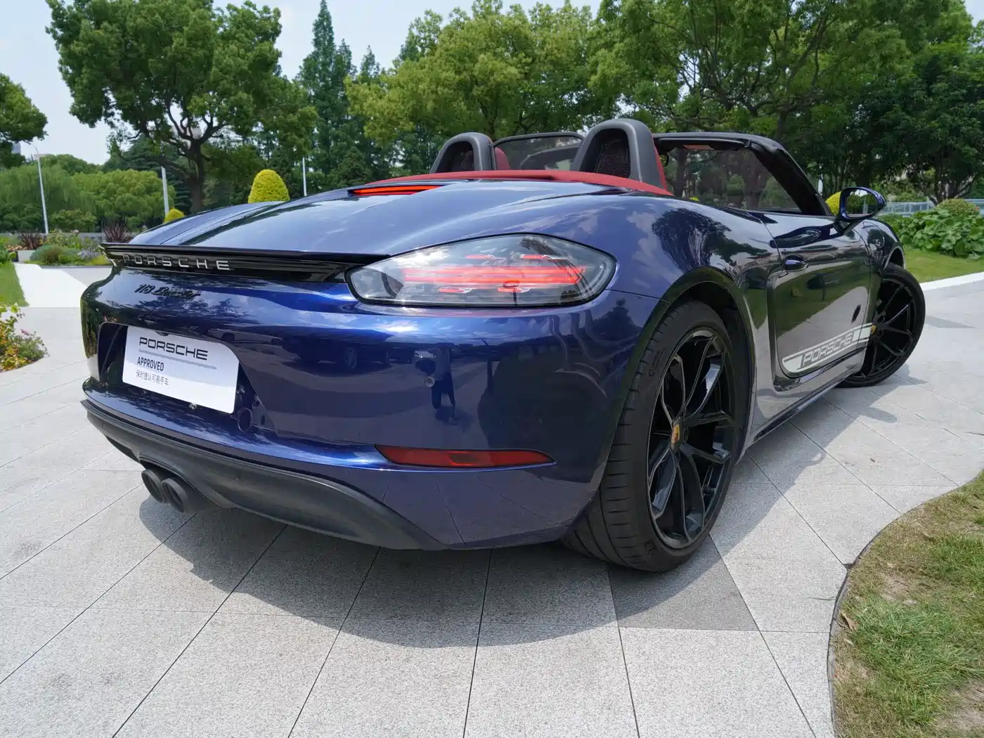 Porsche 718 2023 Boxster Style Edition 2.0T фото 11