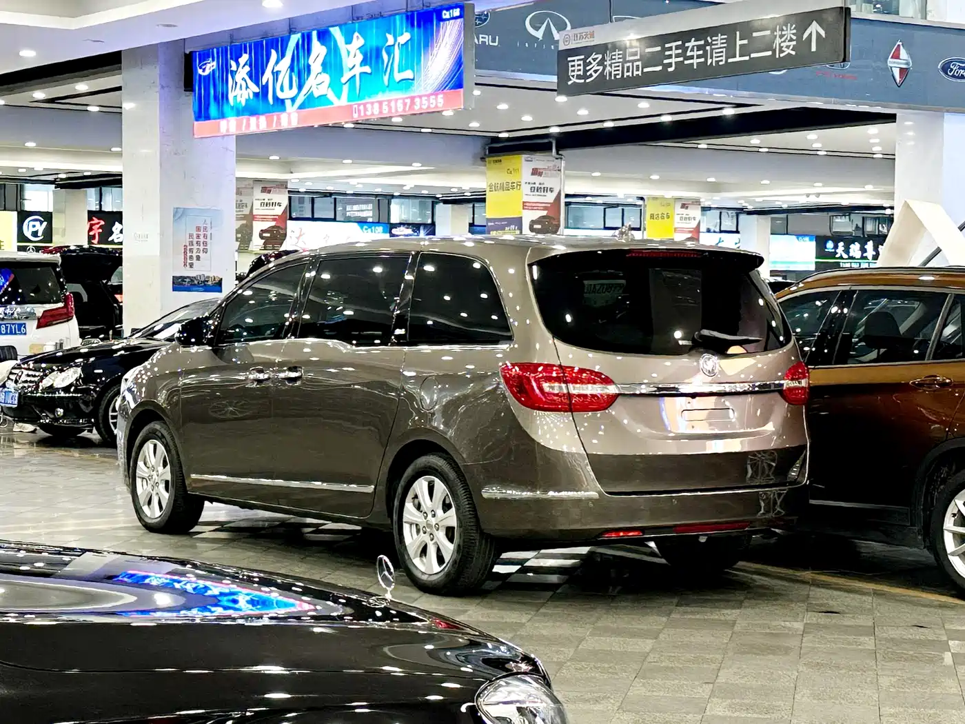 Buick GL8 2014 3.0L XT Luxury Business Flagship фото 3