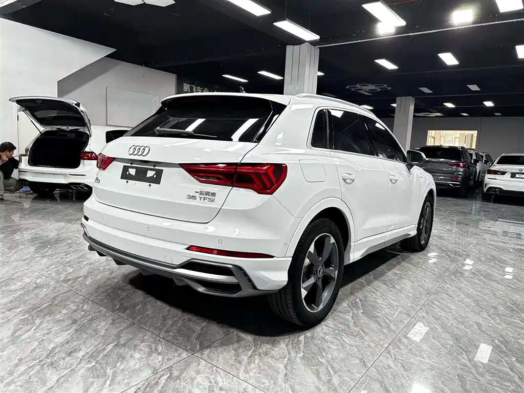 Audi Q3 2023 35 TFSI Fashion Dynamic (1.4T) фото 6