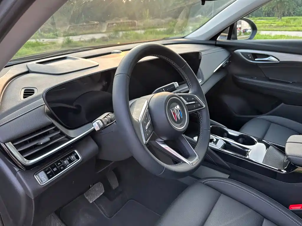 Buick Envision S 2025 2025 25T Premium Platinum Edition