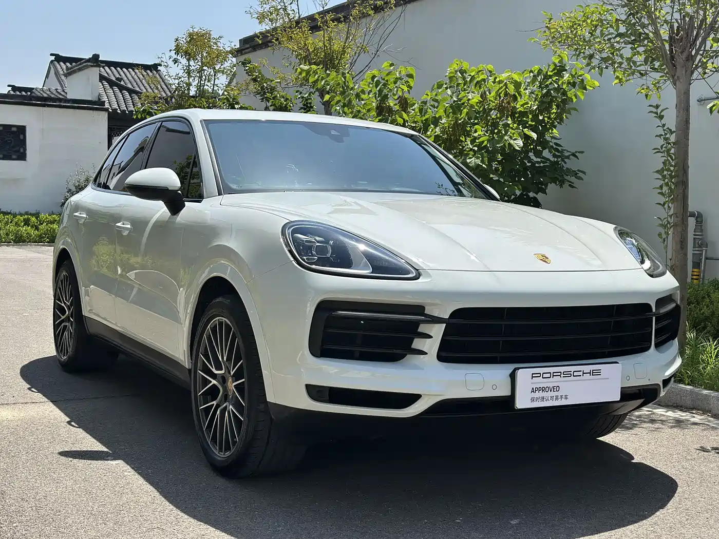 Porsche Cayenne New Energy 2021 Cayenne E-Hybrid 2.0T фото 3