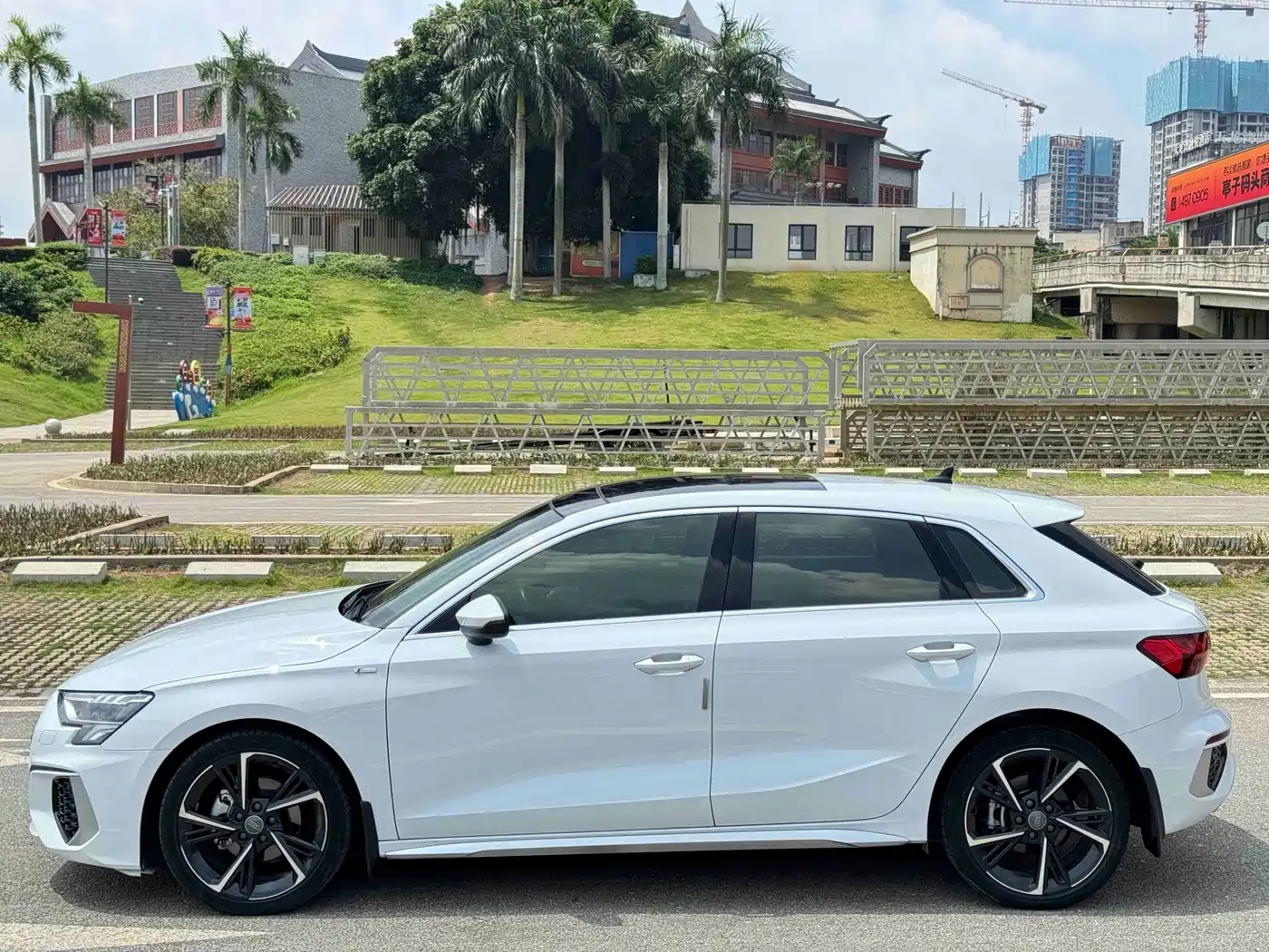 Audi A3 2023 Sportback 35 TFSI Fashion Sport фото 3