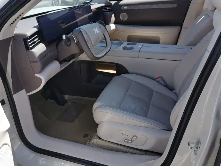 Фото 9 - IM Motors IM LS6