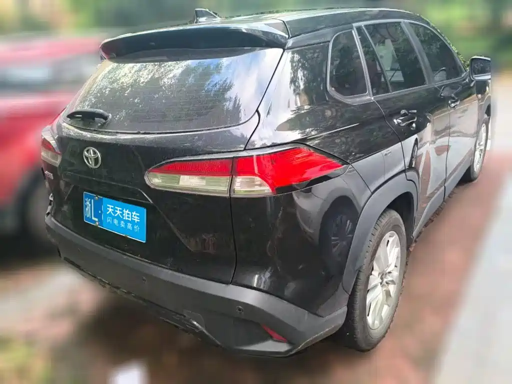 Фото 2 - Toyota Corolla Cross