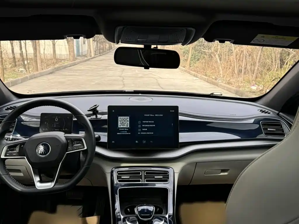 BYD Qin PLUS 2021 DM-i 55KM Flagship фото 10