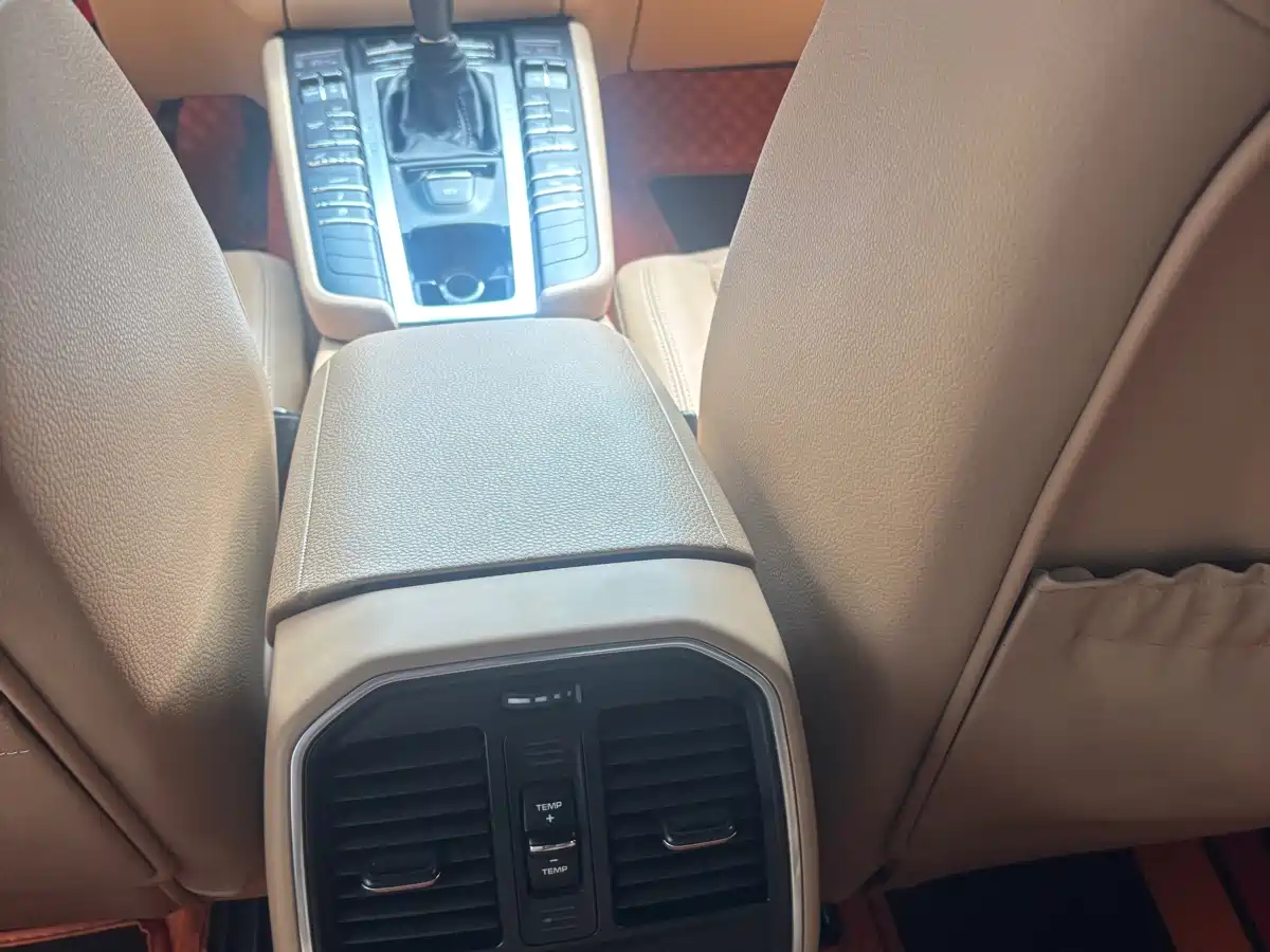 Porsche Macan 2017 Macan 2.0T фото 13