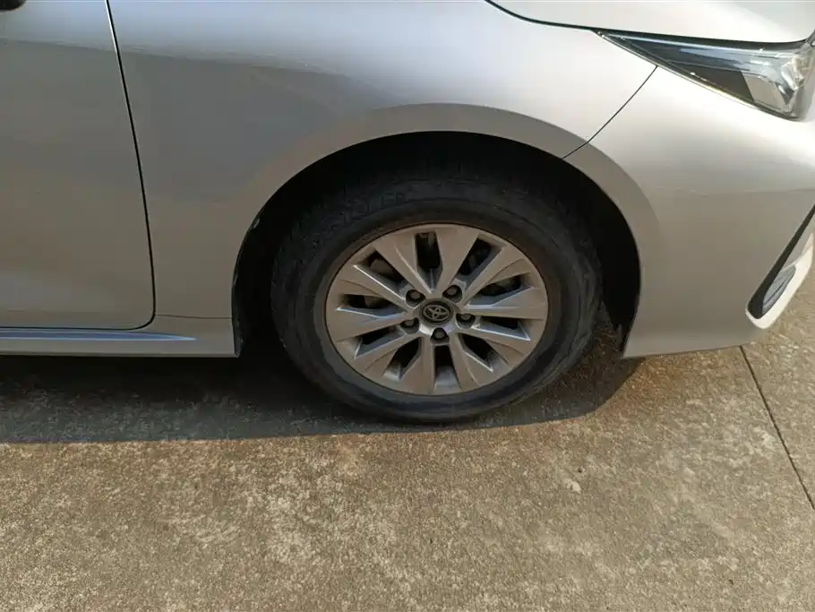 Toyota Corolla 2021 1.2T S-CVT Pioneer PLUS Edition фото 6