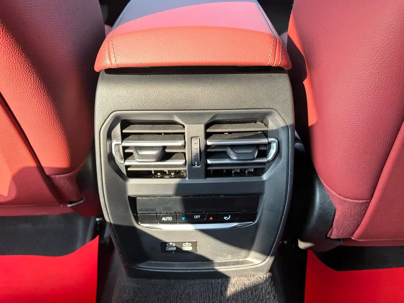BMW 3 Series 2024 325i M Sport Package фото 18
