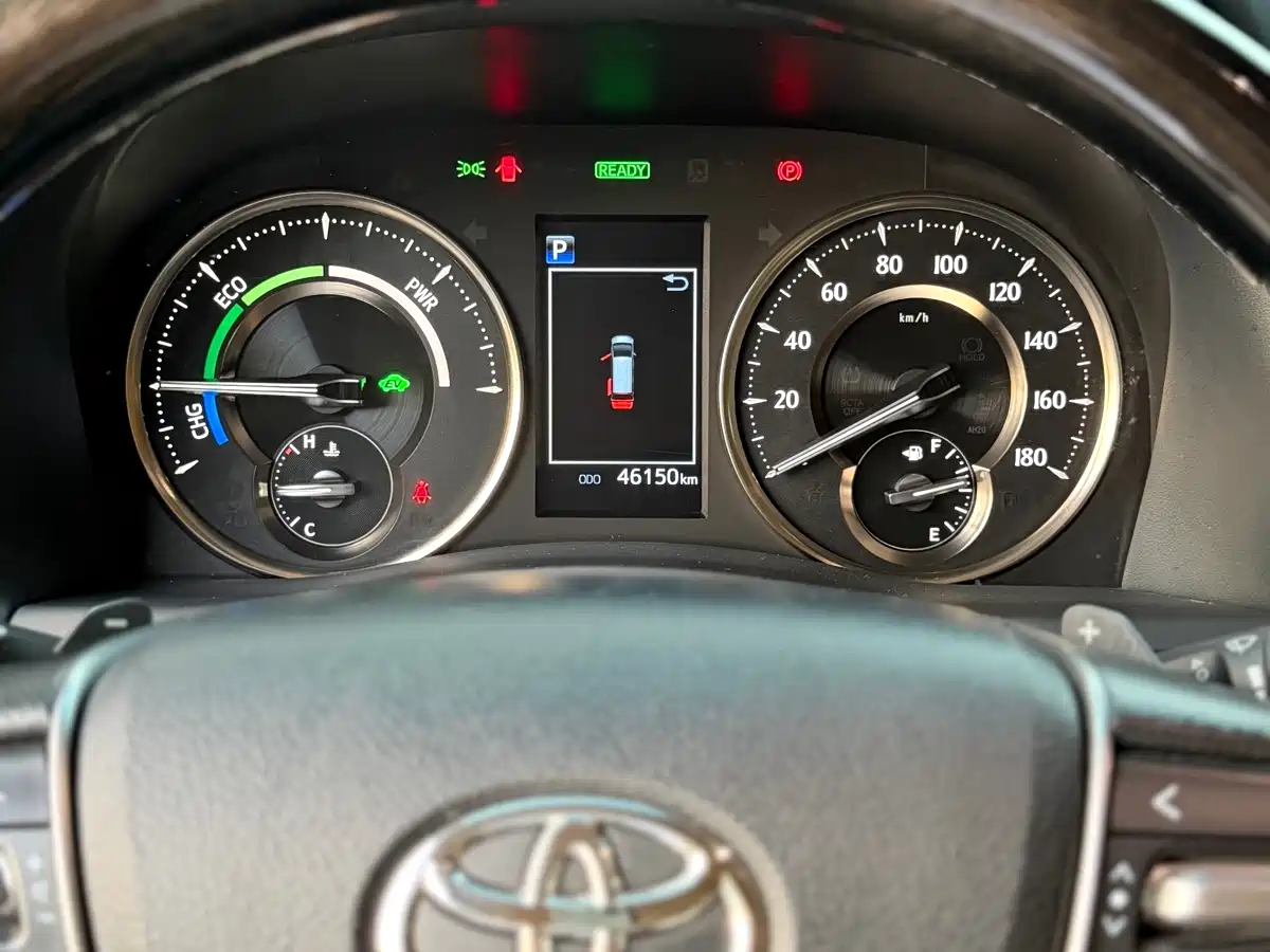 Toyota Vellfire 2023 Crown Hybrid 2.5L HV Premium фото 7