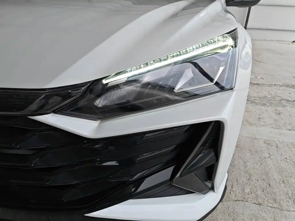 Dongfeng Aeolus Yixuan 2025 2025 1.5L Auto Luxury