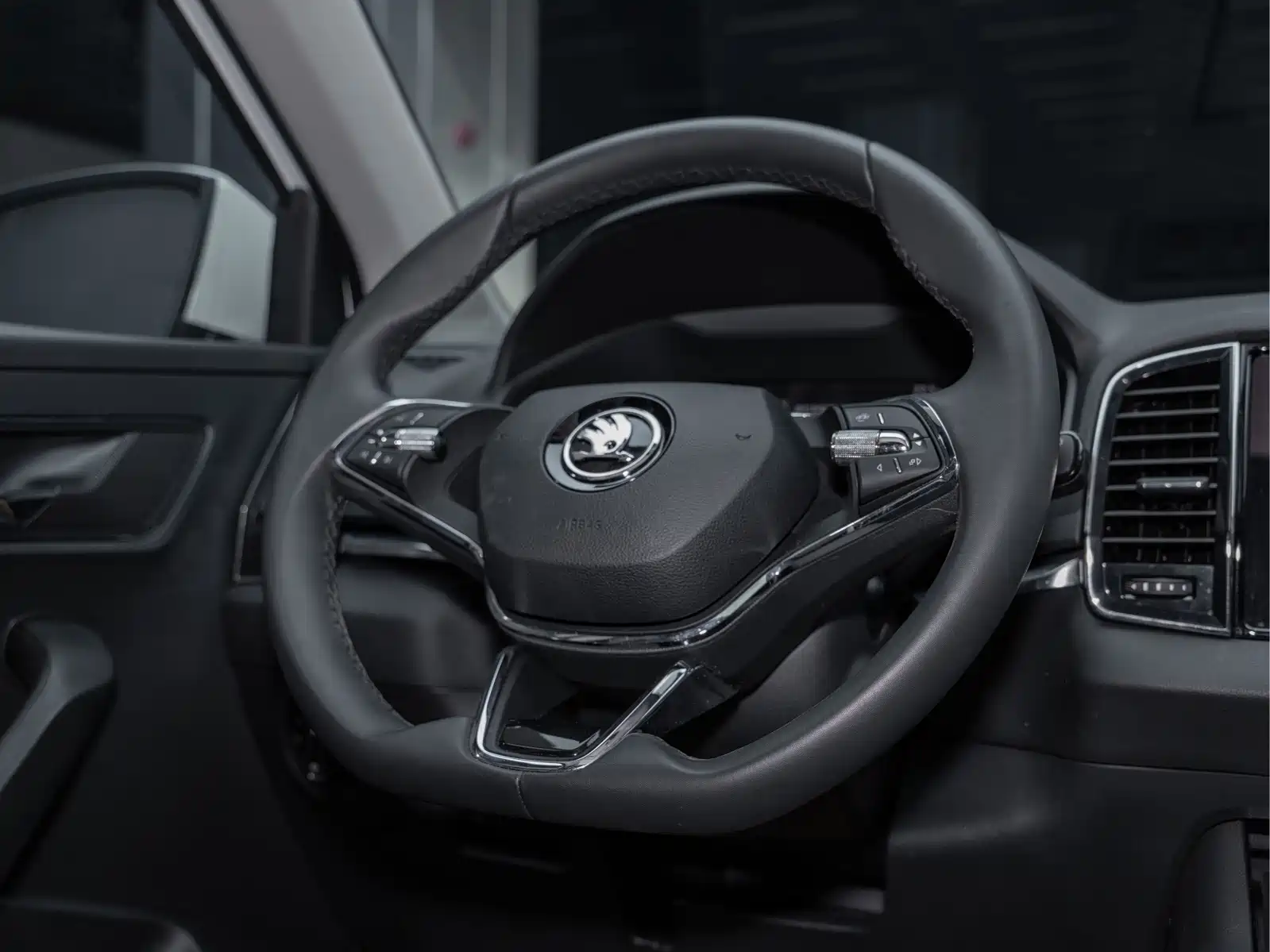 Photo 17 - Škoda Karoq