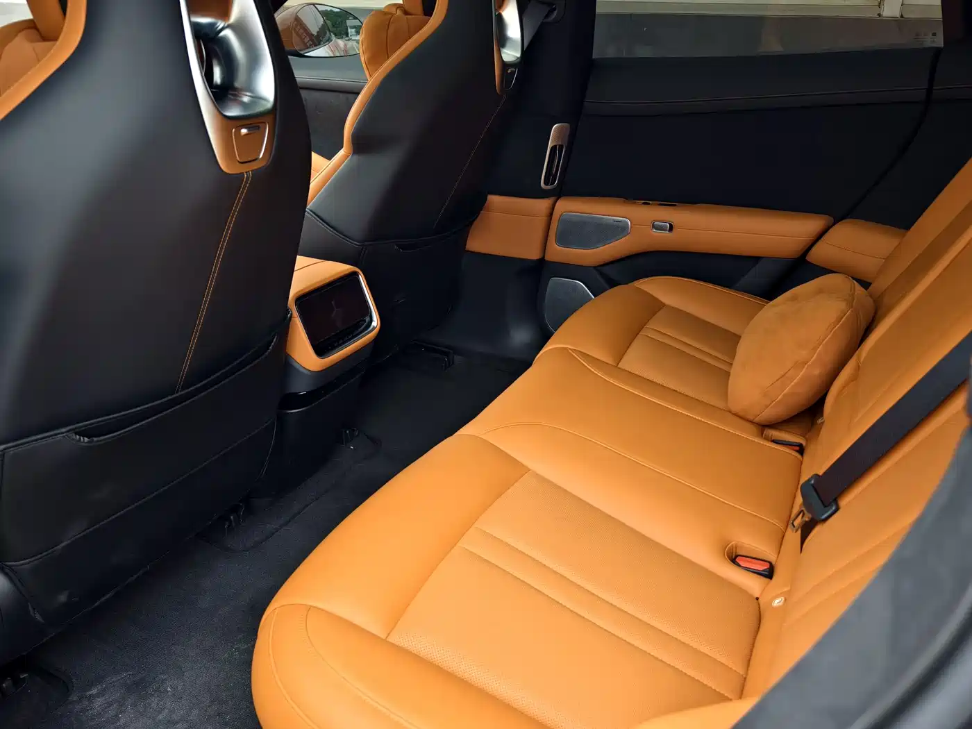 Xiaomi Auto Xiaomi YU7 2025 Extended Range AWD Pro фото 7