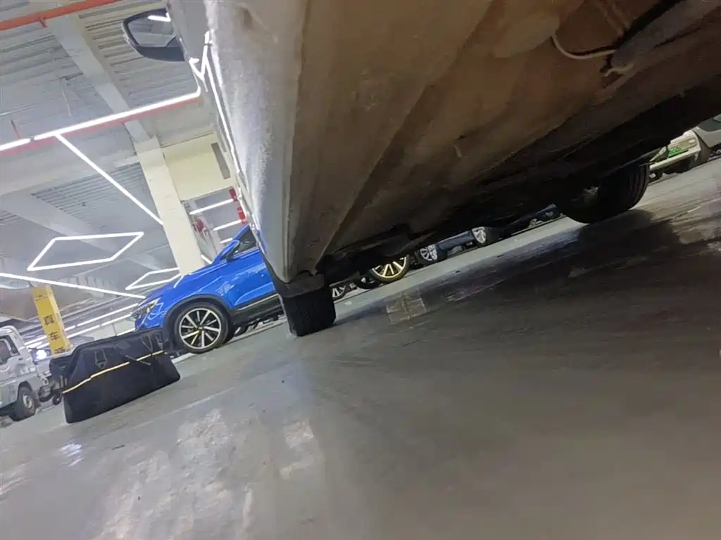 Škoda Skoda Rapid Spaceback 2018 1.6L Manual Comfort фото 22