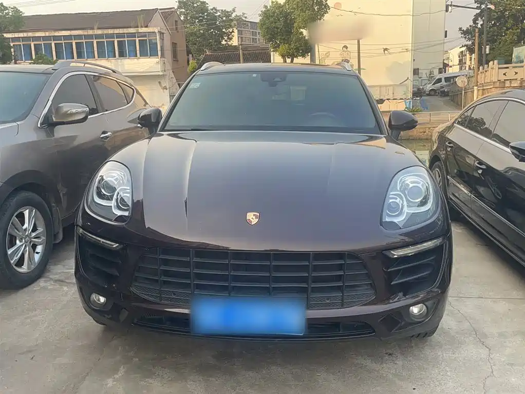 Porsche Macan 2017 Macan 2.0T фото 8