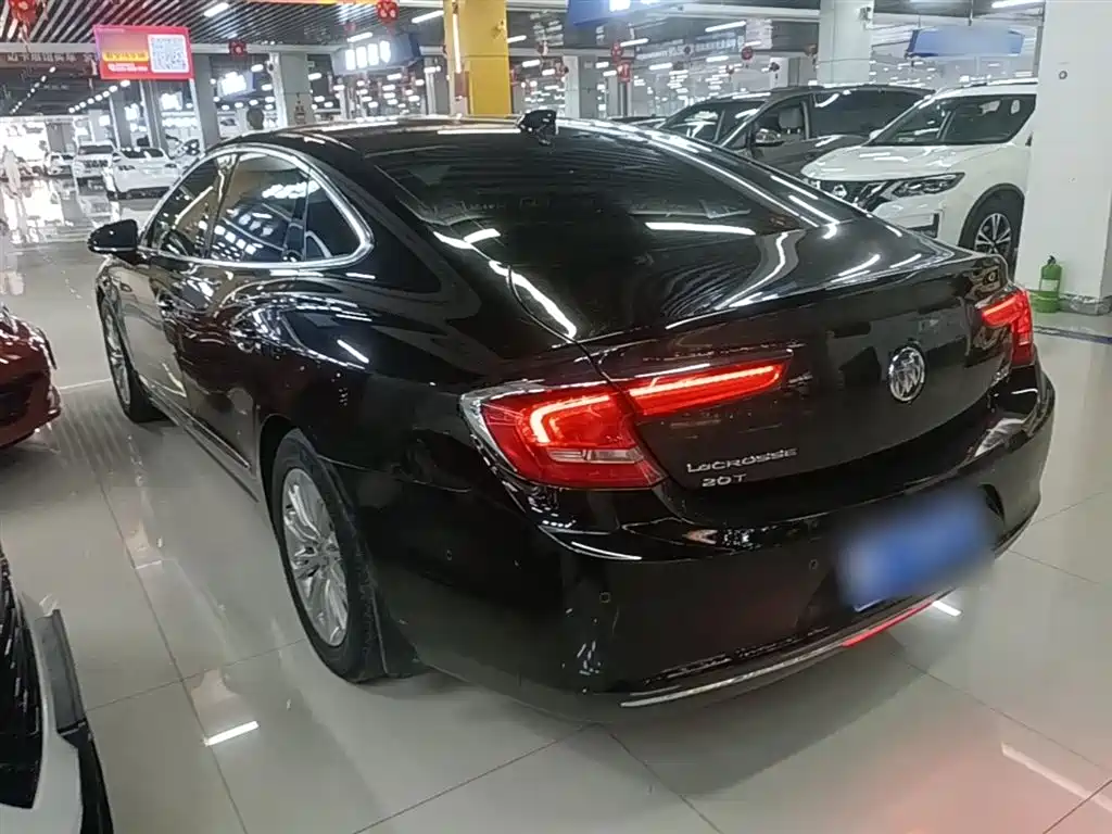 Buick LaCrosse 2016 20T Luxury фото 5