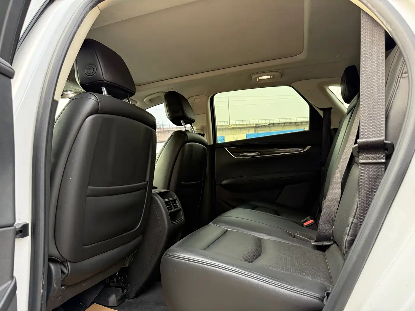 Cadillac XT5 2016 25T Luxury Model фото 5