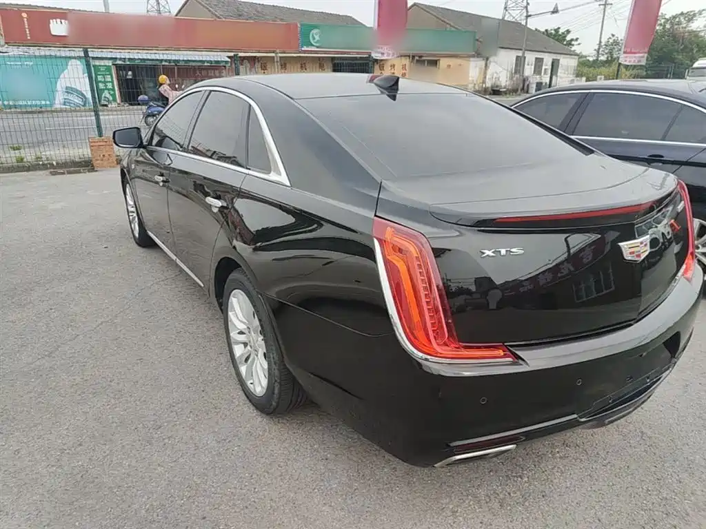 Cadillac XTS 2018 28T Elite фото 5