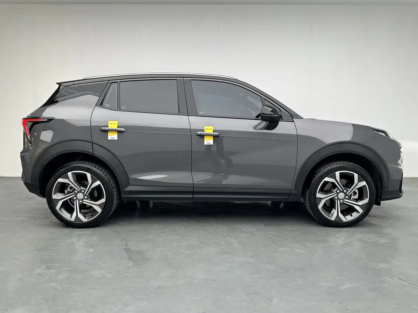 LYNK 06