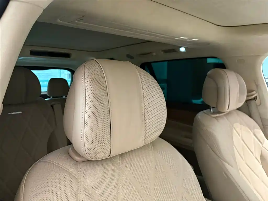 AITO Wenjie AITO M9 2025 Extended Range Ultra 52kWh 6-Seater фото 16