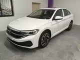 Photo 2 - Volkswagen Sagitar