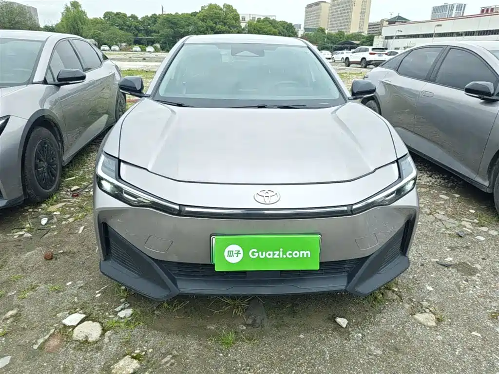 Toyota bZ3 2024 517km Elite PRO фото 3