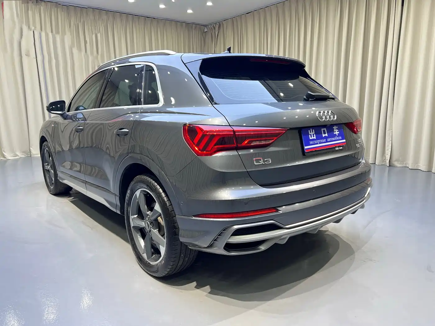 Audi Q3 2022 35 TFSI Fashion Dynamic фото 4