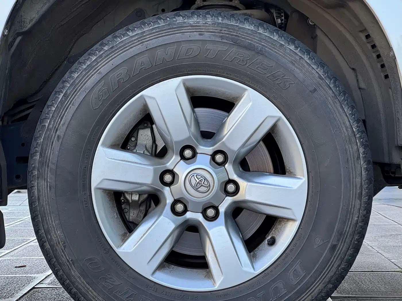 Toyota Prado 2016 2.7L Auto Luxury Edition фото 8