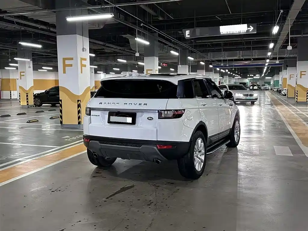 Land Rover Range Rover Evoque 2018 200PS PURE New Style фото 9