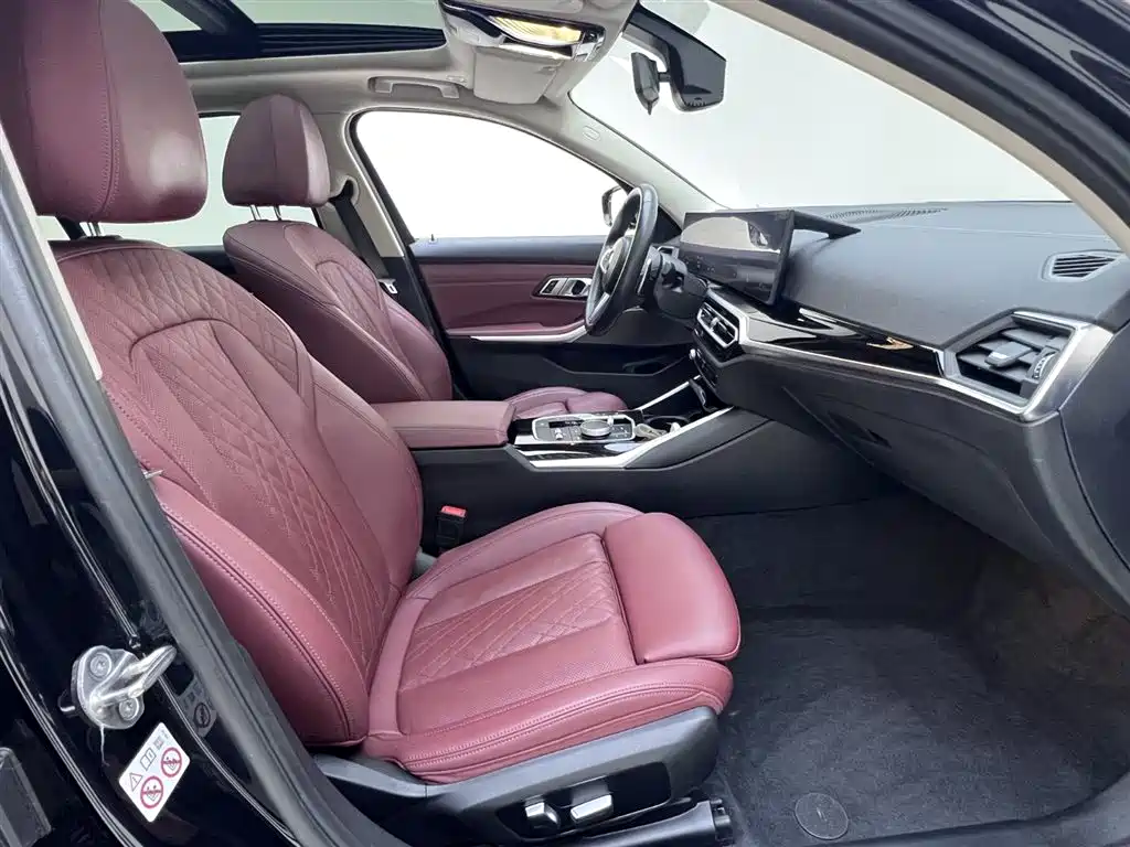 BMW 3 Series 2023 320Li M Sport Package фото 19