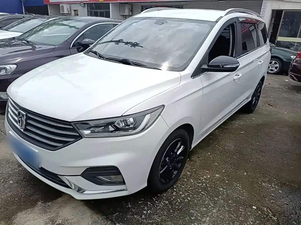 Baojun 360 2020 2019 1.5L CVT Elite (China VI)