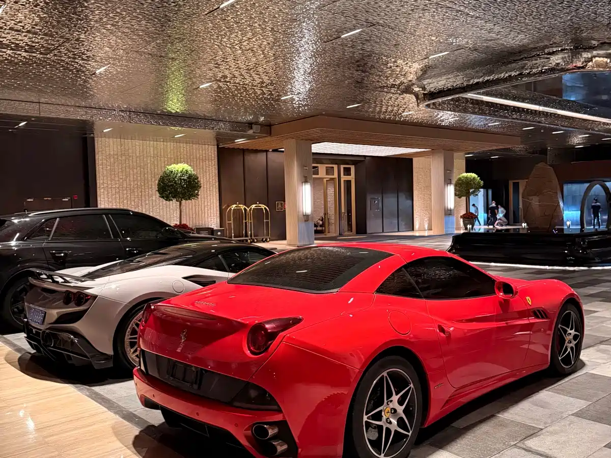 Ferrari California T 2012 2012 4.3L Standard