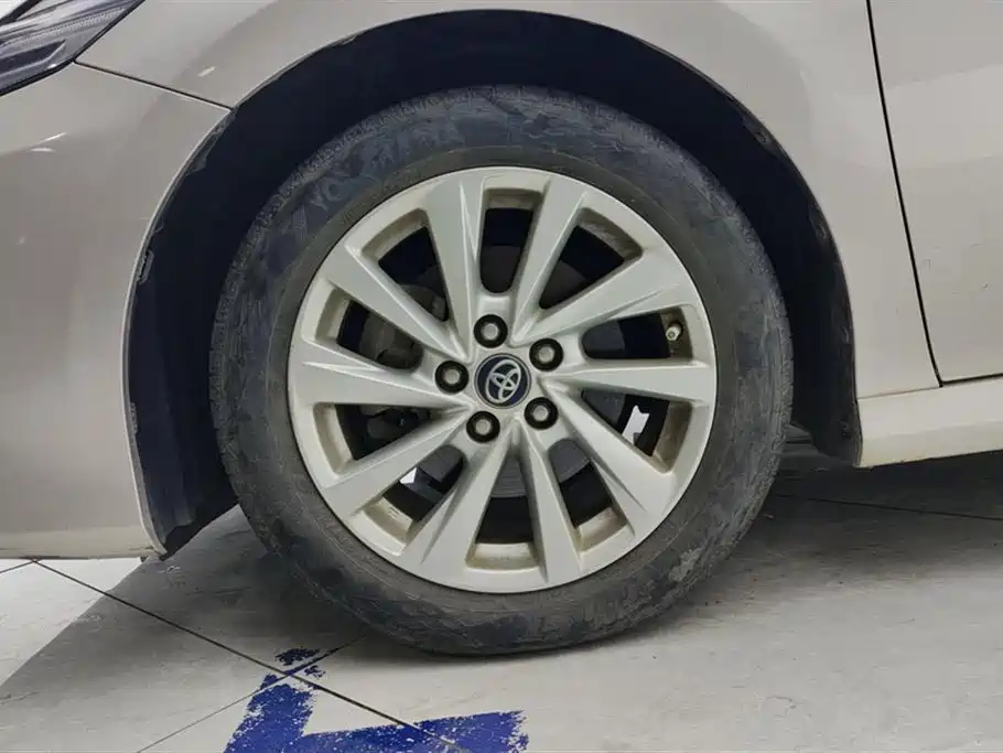 Toyota Camry 2021 2.0G Luxury Edition фото 6