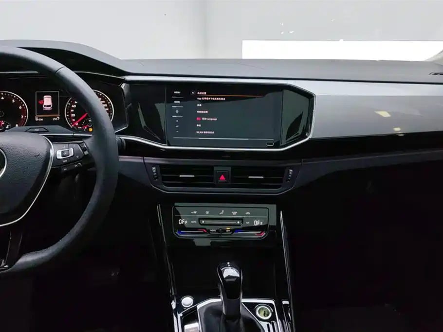 Volkswagen Tayron 2021 330TSI 2WD Luxury Smart Connect Edition фото 13