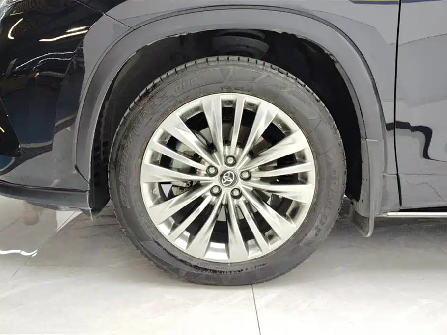 Toyota Highlander 2022 380T 4WD Premium 7-Seater фото 6
